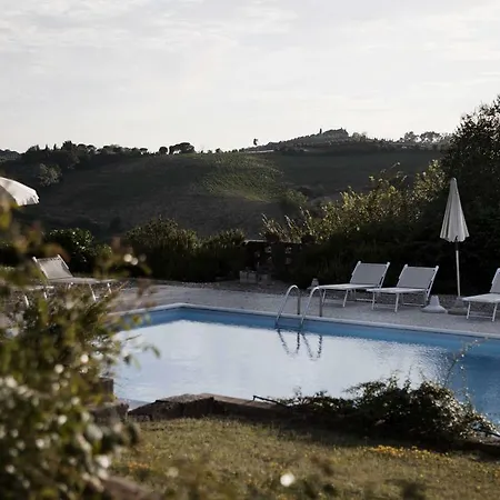 Tenuta Di Colle Alberti Agriturismo Cerreto Guidi