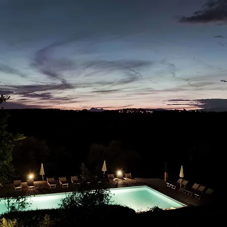 Tenuta Di Colle Alberti Agriturismo * Cerreto Guidi