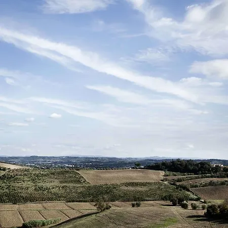 Tenuta Di Colle Alberti Agriturismo سيريتو غيدي