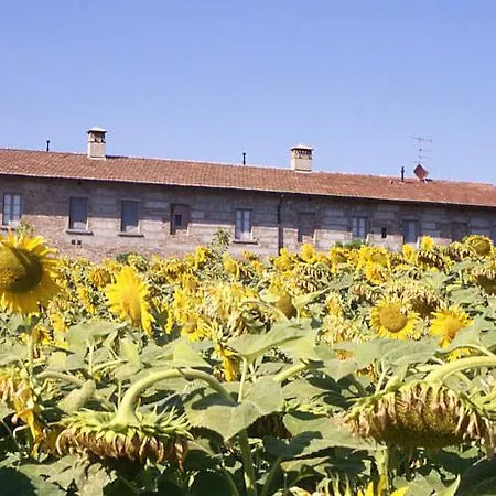 Tenuta Di Colle Alberti Agriturismo * Cerreto Guidi